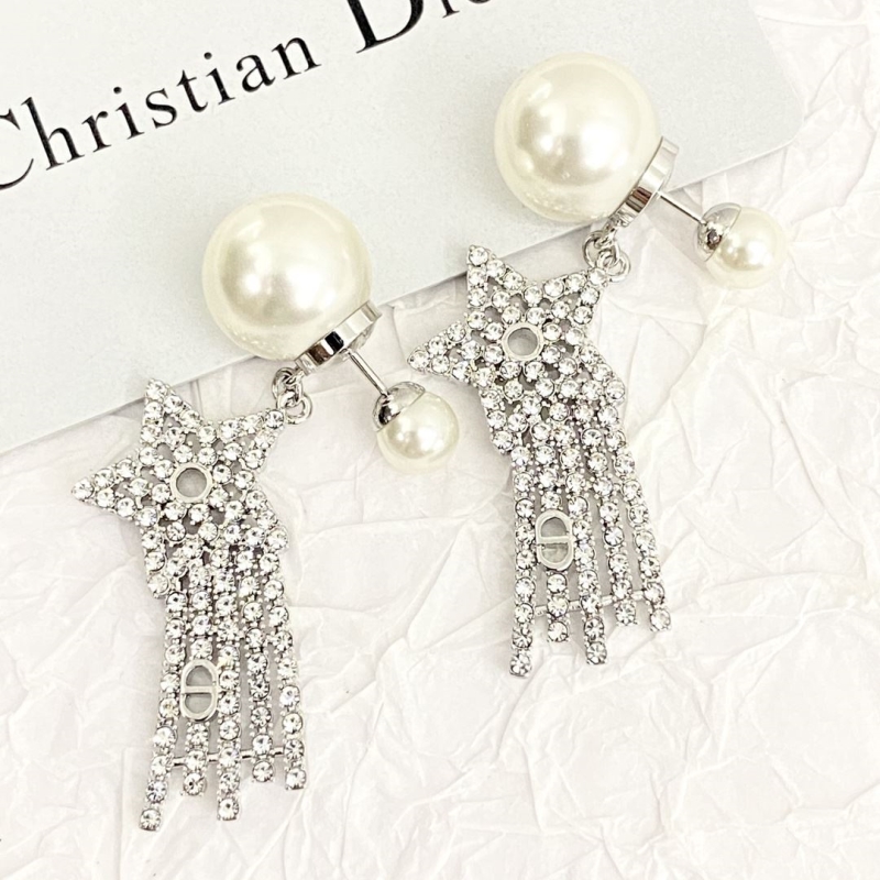 chr1st1an D10r earrings
